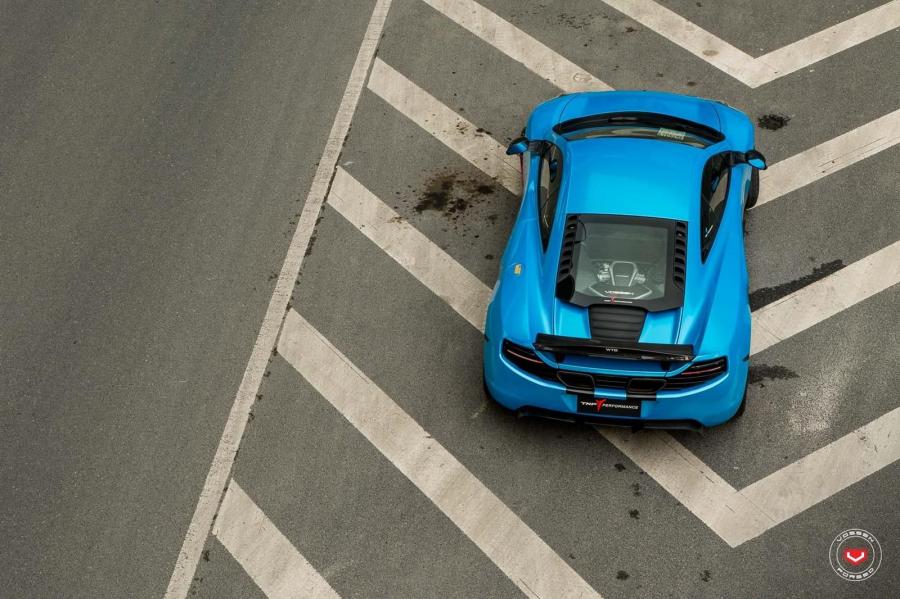  McLaren MP4-12C on Vossen Wheels (VPS-306) 2016 года  (фото 13 из 51)